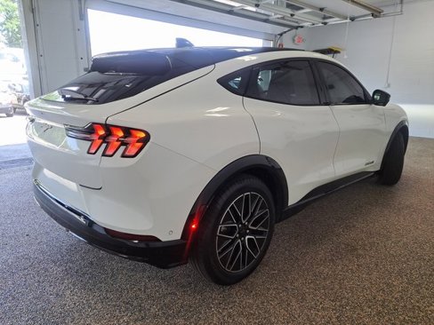 Used 2024 Ford Mustang Mach-E Premium image 5