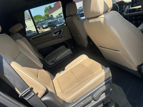 Used 2021 Chevrolet Tahoe Premier w/ Premium Package image 20