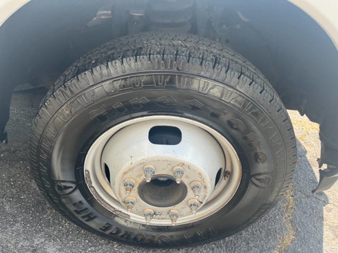 Used 2018 Ford F350 XL w/ Power Equipment Group image 19