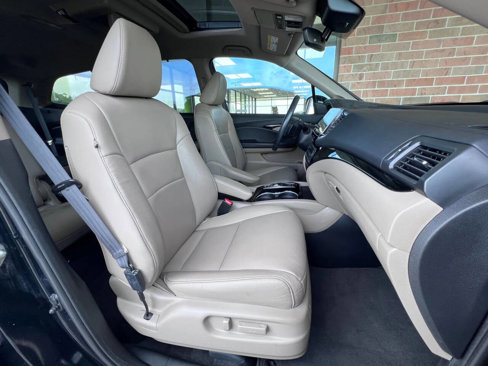 Used 2020 Honda Pilot Touring image 21