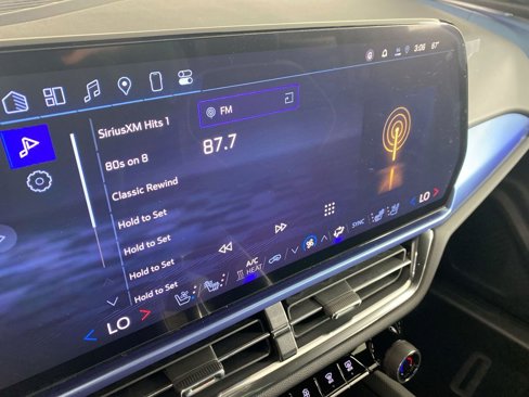 New 2025 Chevrolet Equinox EV LT w/ Convenience Package II image 14