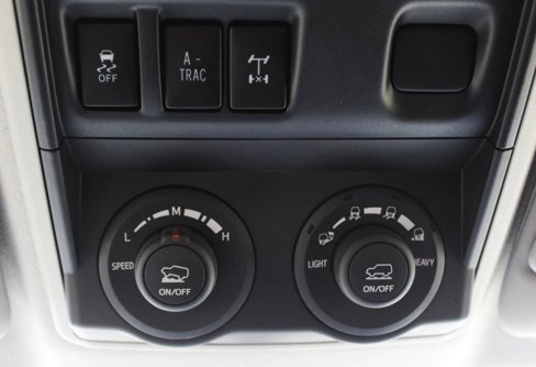 Used 2019 Toyota 4Runner 4WD image 19