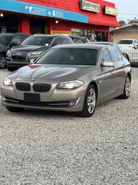 Used 2011 BMW 535i xDrive Sedan image 3