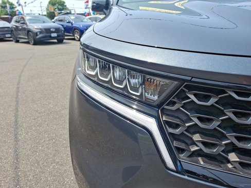Used 2022 Kia Sorento S image 34