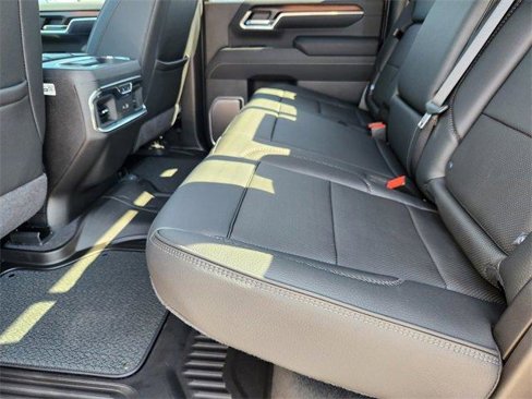 New 2025 GMC Sierra 2500 Denali w/ Denali Reserve Package image 9