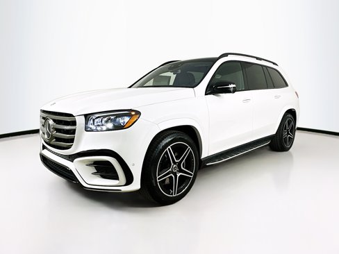 Used 2025 Mercedes-Benz GLS 450 4MATIC image 3