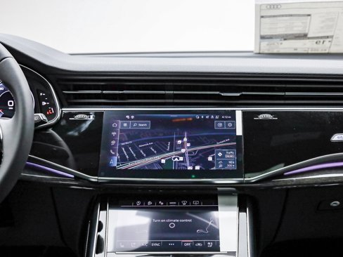New 2025 Audi Q8 Prestige image 16