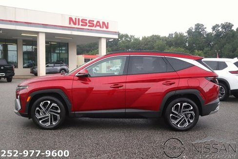 Used 2025 Hyundai Tucson Limited image 4