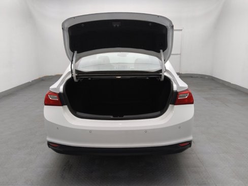 Used 2024 Chevrolet Malibu LT image 29