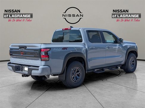 New 2025 Nissan Frontier PRO-4X w/ Pro Convenience Package image 8