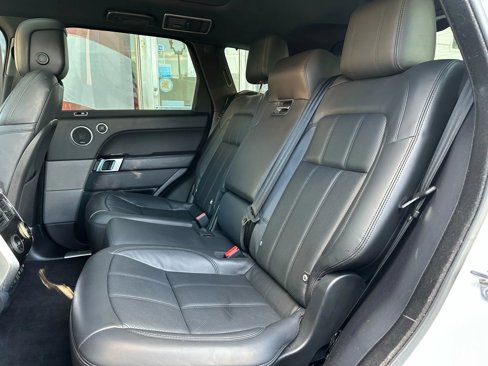 Used 2022 Land Rover Range Rover Sport HSE Silver Edition image 12