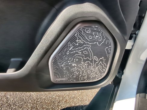 New 2026 GMC Hummer EV 4x4 Crew Cab image 24