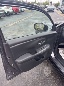 Used 2025 Honda HR-V EX-L image 32