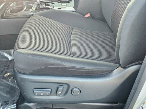 Used 2024 Toyota 4Runner TRD Off-Road image 19