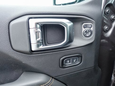 New 2025 Jeep Wrangler Sahara image 17