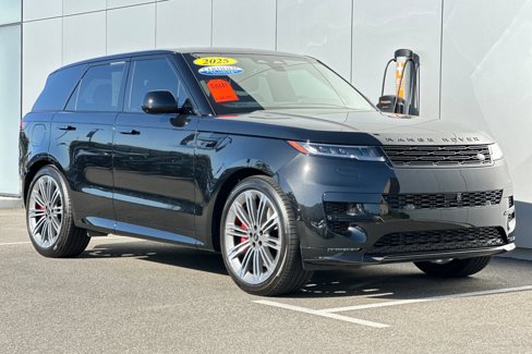 Used 2025 Land Rover Range Rover Sport Dynamic SE image 7