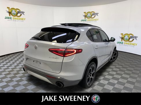 New 2023 Alfa Romeo Stelvio Ti image 8