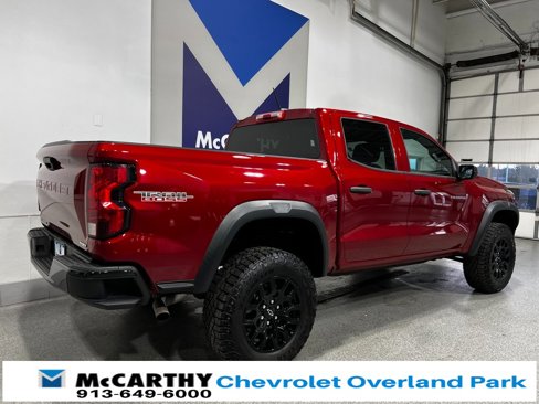 Used 2023 Chevrolet Colorado Trail Boss image 7