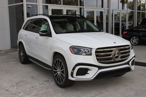 New 2025 Mercedes-Benz GLS 450 4MATIC image 7