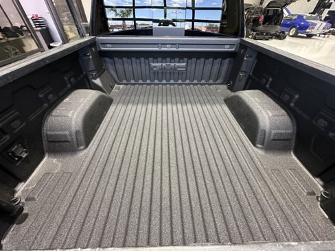 Used 2021 GMC Sierra 1500 SLT image 24
