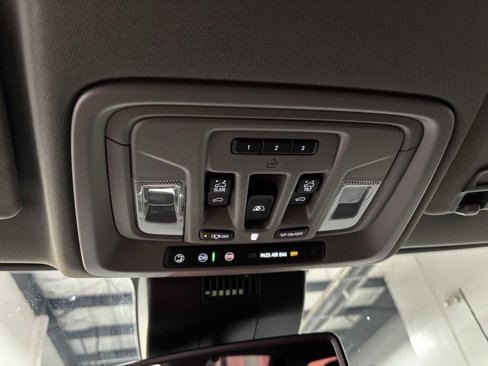 New 2025 GMC Sierra 2500 SLT w/ SLT Premium Package image 24