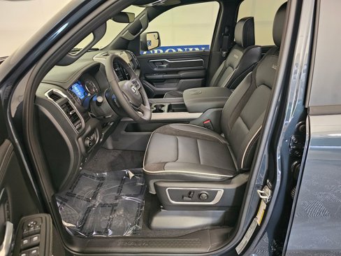 New 2026 RAM 1500 Laramie image 12