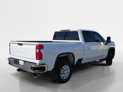 Used 2023 Chevrolet Silverado 2500 LT image 3