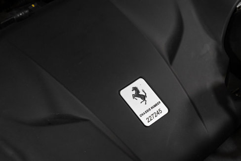 Used 2017 Ferrari California T image 25