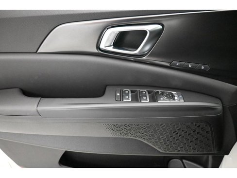 New 2026 Kia Carnival SX w/ SX Dark Edition Package image 17