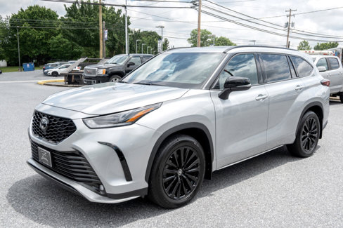 Used 2024 Toyota Highlander XSE image 7