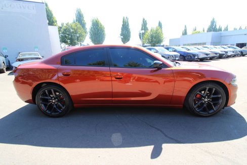 Used 2021 Dodge Charger SXT w/ Blacktop Package image 7