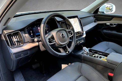 Certified 2025 Volvo XC90 B6 Plus w/ Protection Package image 14