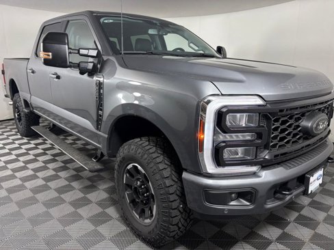 New 2026 Ford F250 Lariat image 1