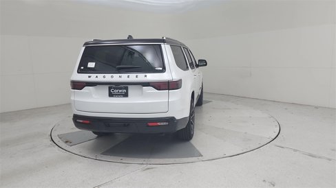 New 2025 Jeep Wagoneer Series III image 13
