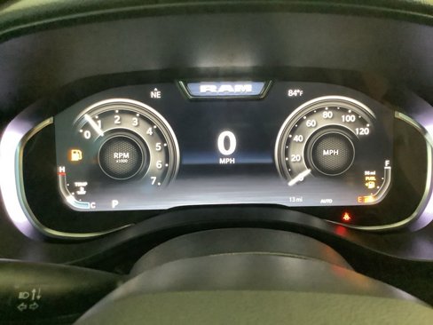 New 2026 RAM 1500 4x4 Crew Cab image 18