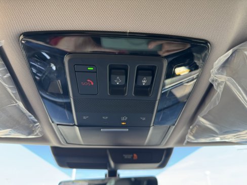New 2025 Mitsubishi Outlander SE image 23