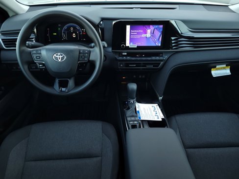 New 2026 Toyota Camry XLE image 10