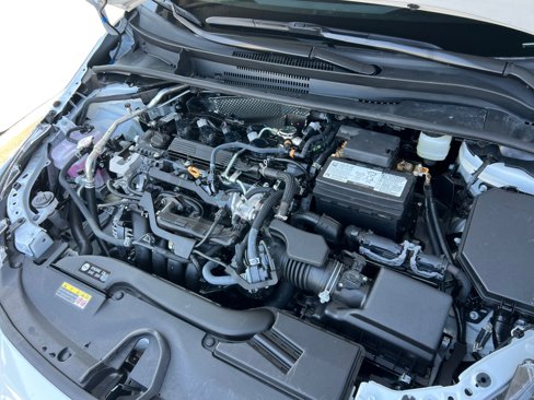 Used 2025 Toyota Corolla LE image 13