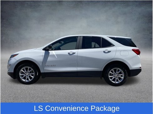 Used 2020 Chevrolet Equinox LS w/ LS Convenience Package image 11