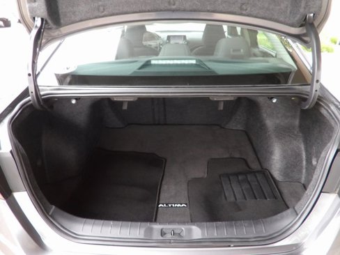 Certified 2024 Nissan Altima 2.5 S image 9