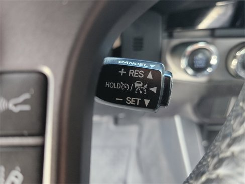 Used 2018 Toyota Tacoma TRD Sport image 37