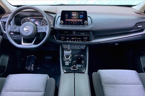 Certified 2023 Nissan Rogue SV image 15