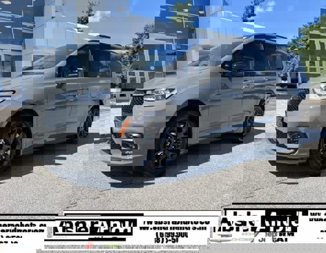 New 2025 Chrysler Pacifica Limited image 1