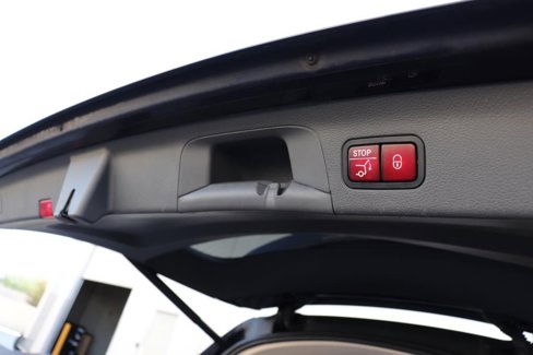 Used 2020 Mercedes-Benz GLS 450 4MATIC image 28