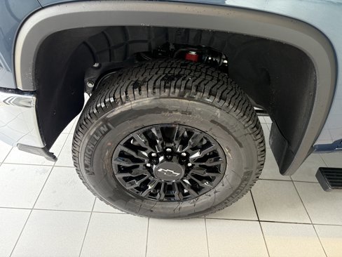 New 2025 Chevrolet Silverado 2500 W/T image 9