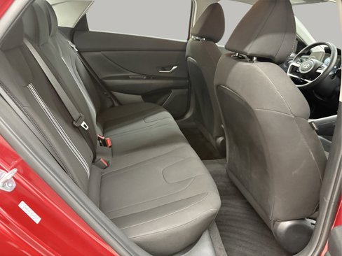 Used 2023 Hyundai Elantra SEL w/ Convenience Package image 24