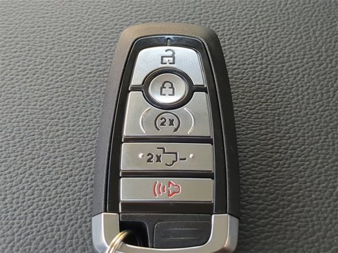 New 2025 Ford F350 Lariat w/ Lariat Ultimate Package image 29