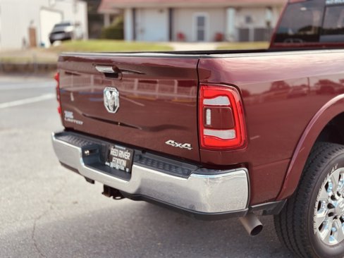 Used 2022 RAM 3500 Limited image 8
