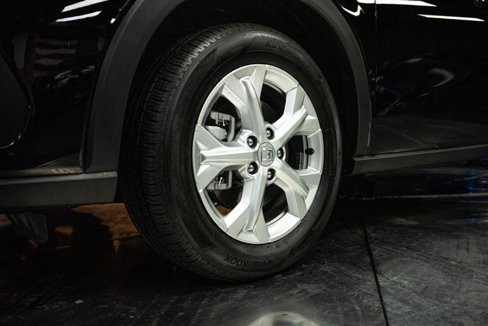 Used 2025 Honda HR-V LX image 3