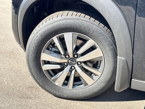 New 2025 Nissan Pathfinder SL image 33